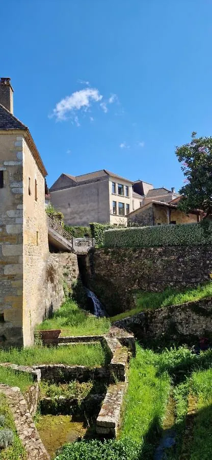 Bouzies Lot Valley Gite 0*,  Francia
