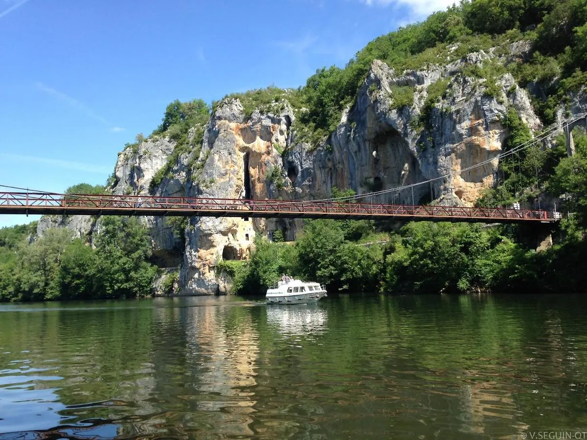 Bouzies Lot Valley Gite